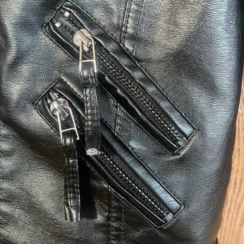 LJYH - Faux Leather Jacket - Soft lining - Picture 6 of 11